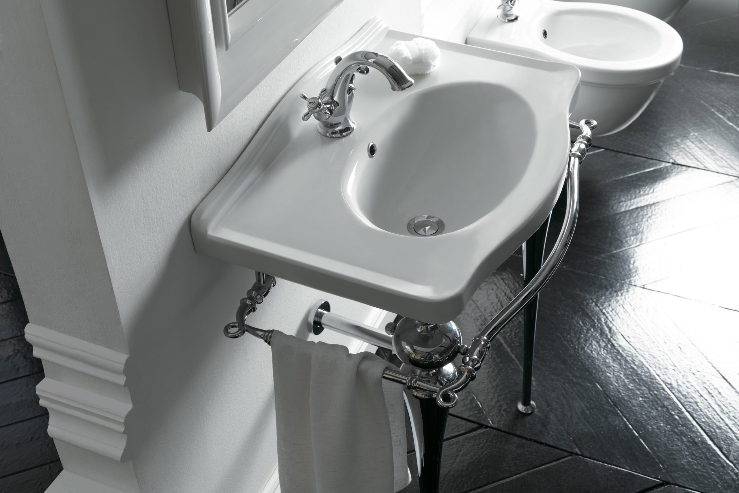Volda Basin shown from overhead with a chrome towel rail